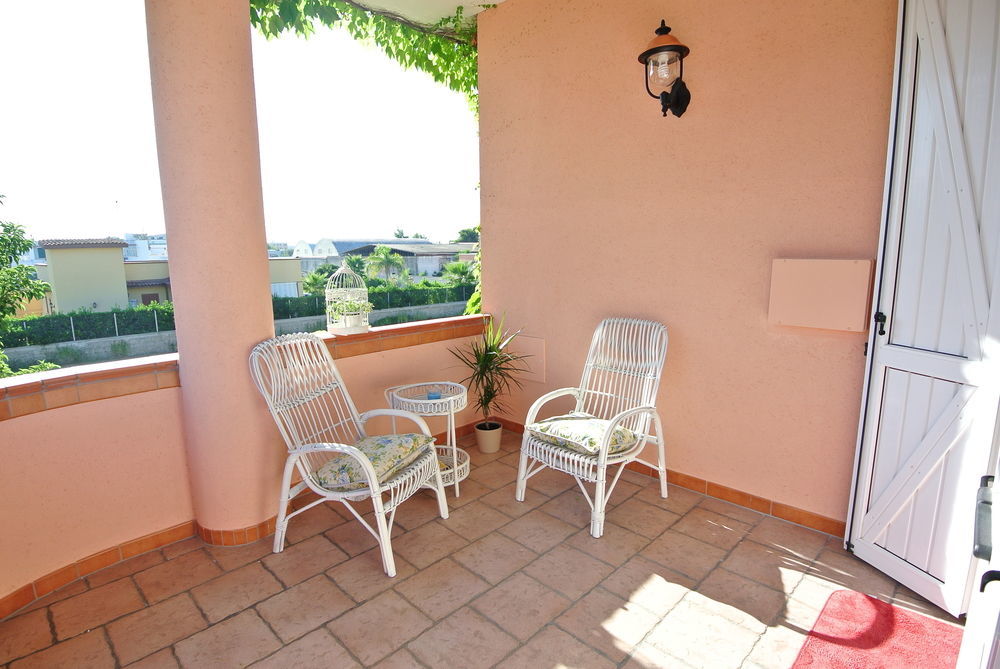 Il Giardino Delle Jacaranda Bed & Breakfast Talsano Bagian luar foto