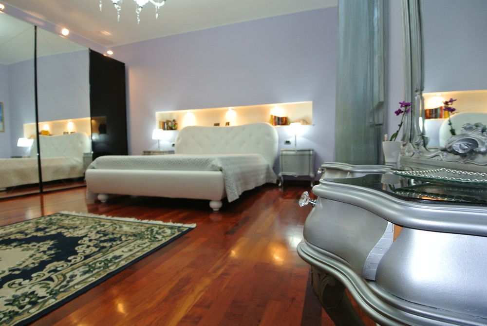 Il Giardino Delle Jacaranda Bed & Breakfast Talsano Bagian luar foto